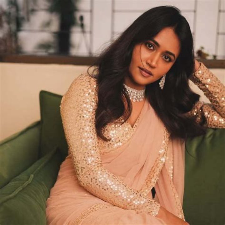 Sanvikaa- Wiki, Age, Ethnicity, Height, Net Worth, Career, Boyfriend