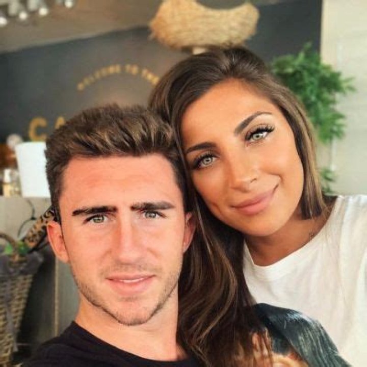 Sara Botello- All About The Girlfriend Of Aymeric Laporte