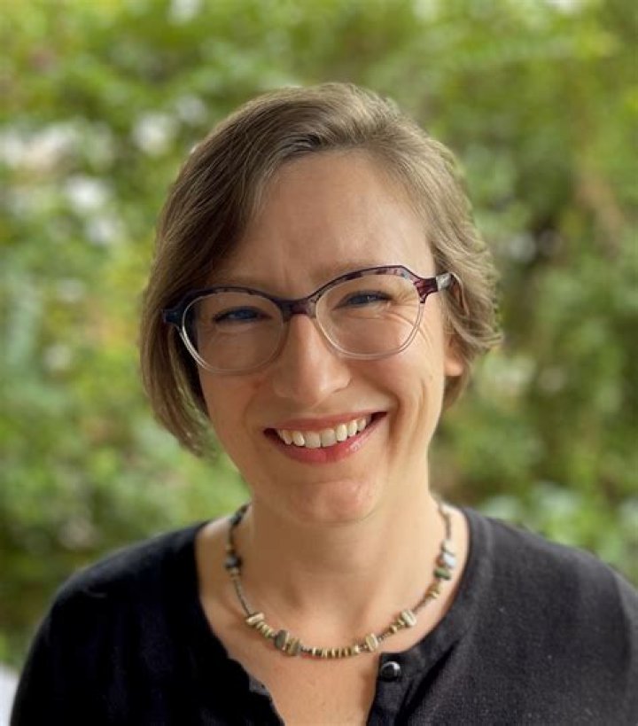 Sarah Cupp- Biography, Age, Height, Net Worth, Husband, Marriage