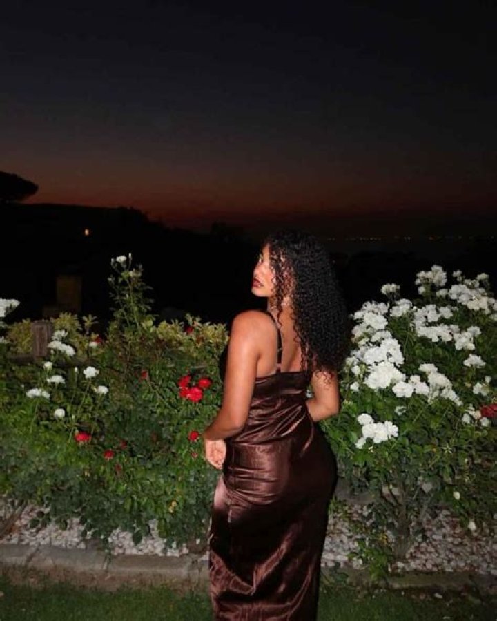 Scarlet May- Wiki, Age, Height, Boyfriend, Net Worth, Ethnicity, Career