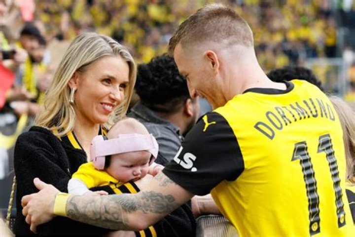 Scarlett Gartmann- Net Worth, Bio, Age, Husband, Children, Height, Career