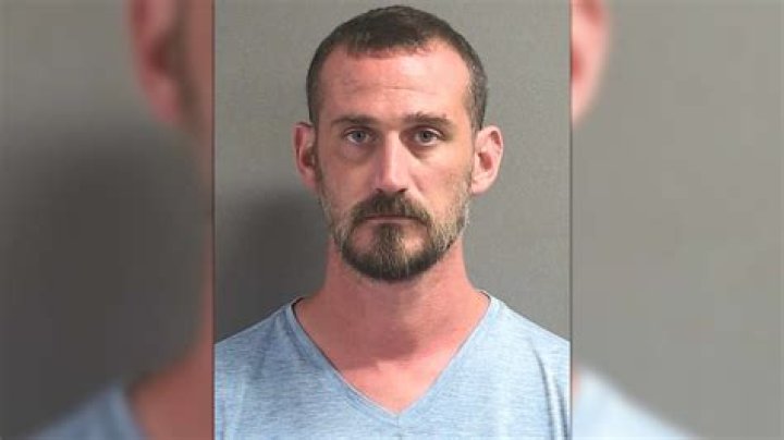 Scott Gardner- Net Worth, Bio, Age, Ethnicity, Girlfriend, Height, Career