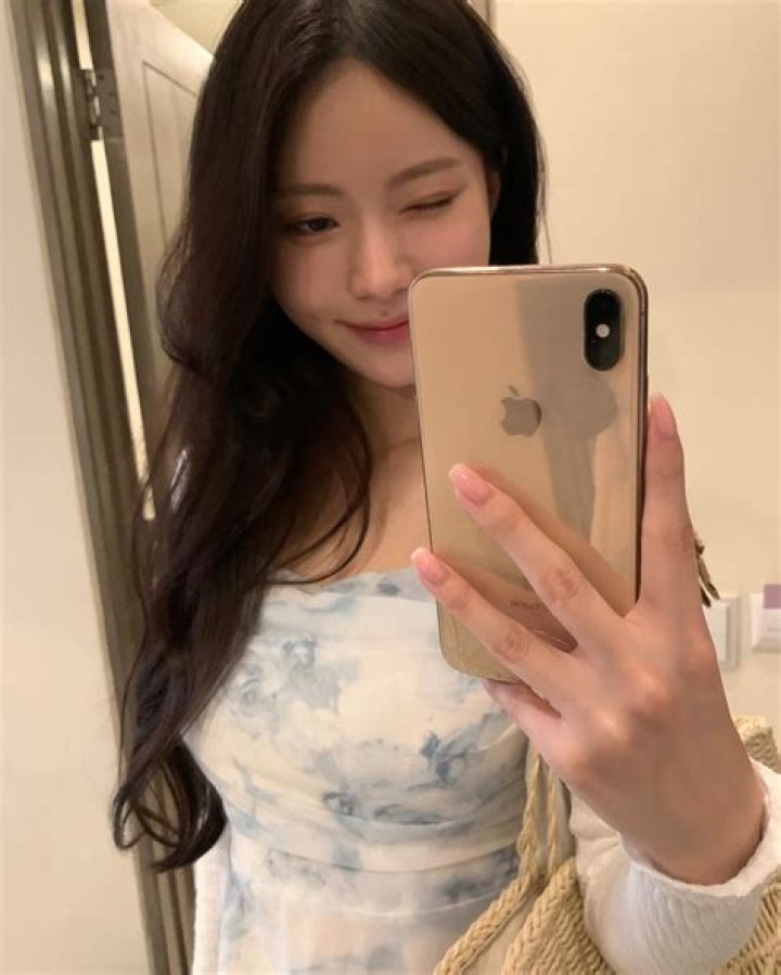 Seo-ah- Age, Boyfriend, Height, Net Worth, Career, Nationality