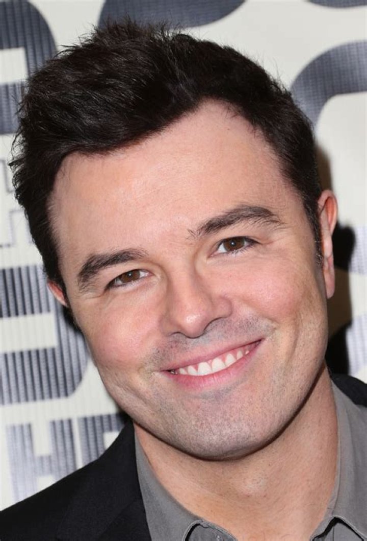 Seth Macfarlane- Bio, Wiki, Age, Height, Net Worth, Girlfriend