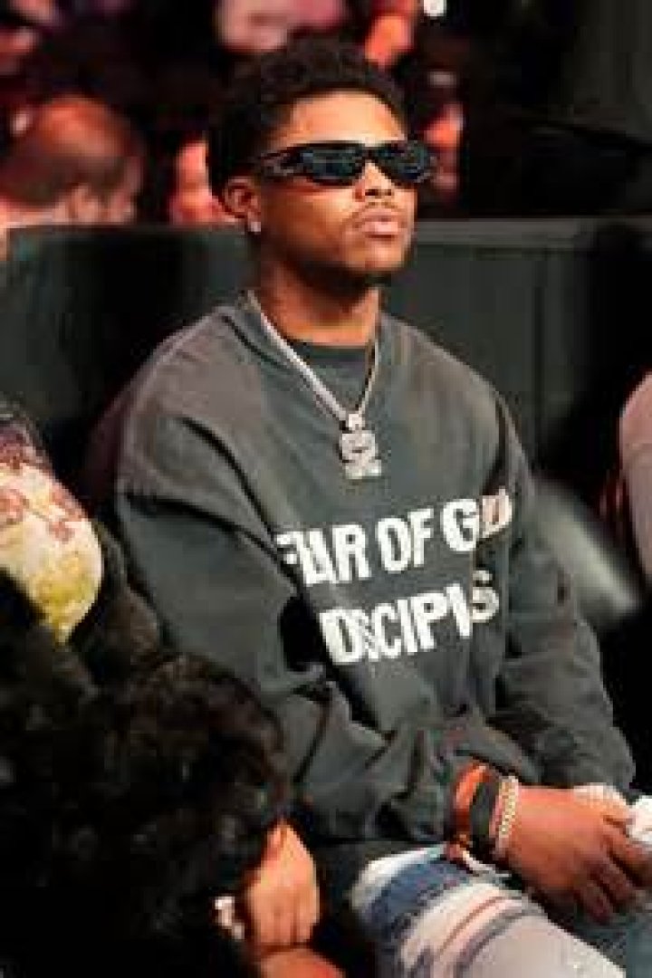 Shakur Stevenson- Bio, Wiki, Age, Height, Weight, Net Worth, Relationship