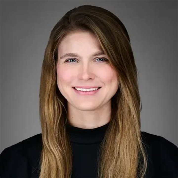 Shannon Reilly- Bio, Age, Height, Net Worth, Husband, Ethnicity