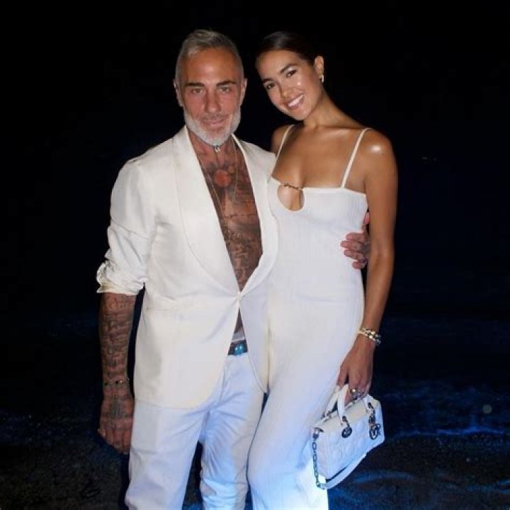 Sharon Fonseca- Wiki, Age, Height, Net Worth, Wife, Marriage