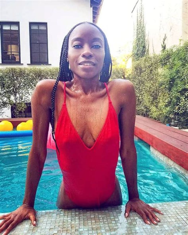 Sibongile Mlambo- Bio, Age, Height, Net Worth, Husband, Marriage