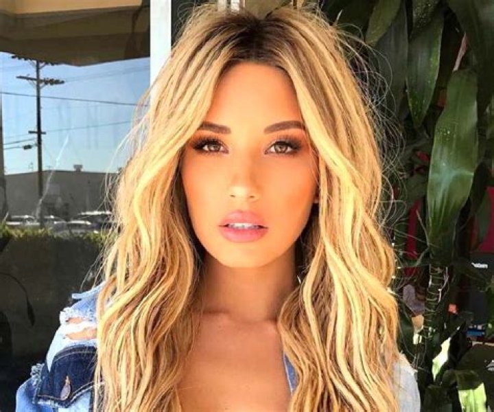 Sierra Egan- Wiki, Age, Height, Net Worth, Boyfriend, Ethnicity