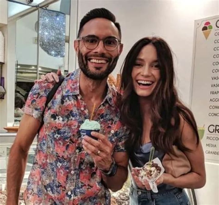 Who is Simon Phan ? Wiki, Age, Wife, Net Worth, Parents, Career