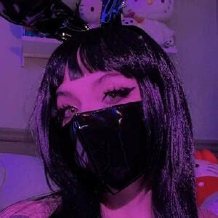 Slimthicccsenpai- Age, Height, Boyfriend, Net Worth, Ethnicity