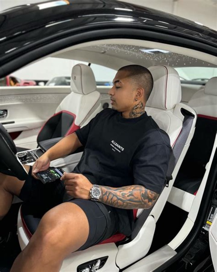 SnewJ- Age, Net Worth, Height, Girlfriend, Career