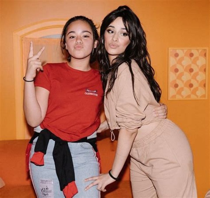 Sofia Cabello- Net Worth, Birthday, Age, Height, Boyfriend, Tik Tok, Career