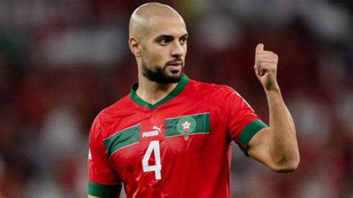 Sofyan Amrabat- Wiki, Age, Height, Net Worth, Girlfriend, Ethnicity, Career