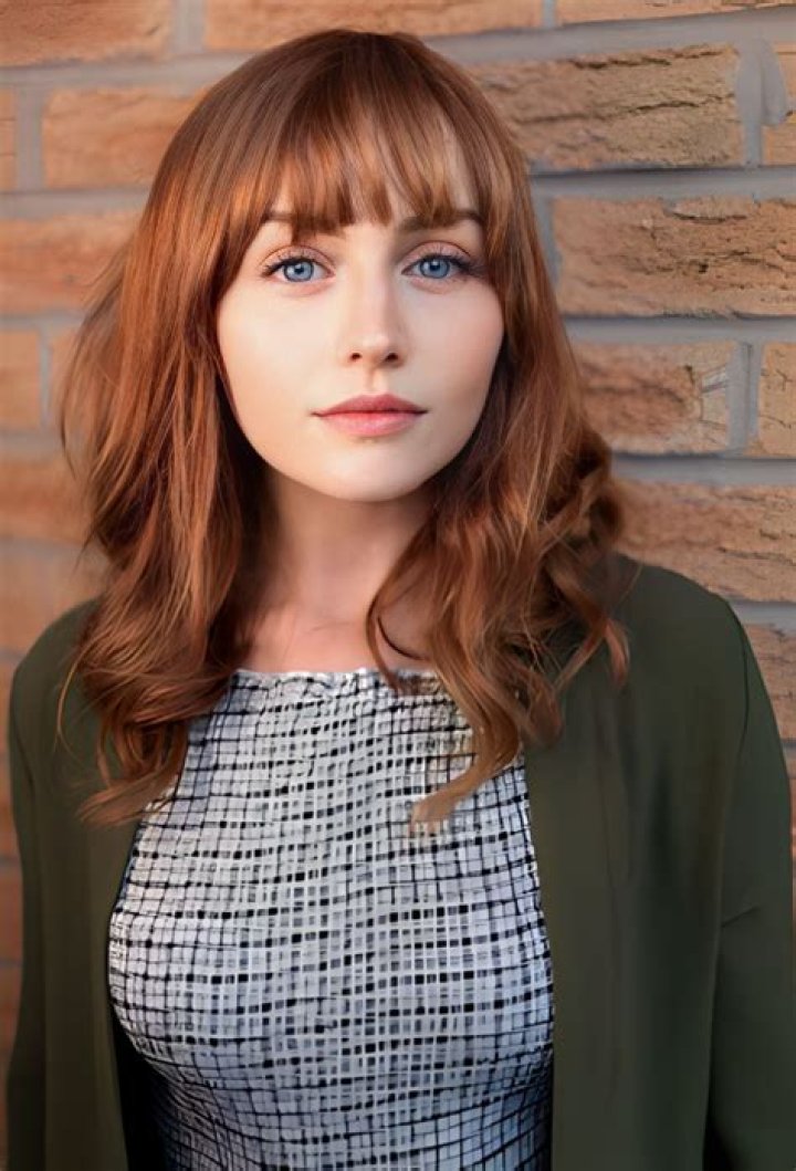 Sophie Michelle ASMR- Net Worth, Age, Bio, Height, Boyfriend, Instagram