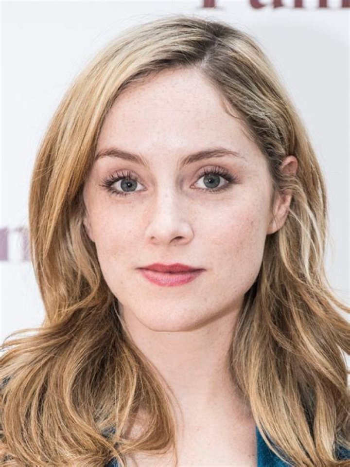 Sophie Rundle- Wiki, Age, Husband, Ethnicity, Net Worth, Height, Career