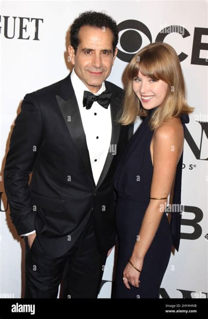 Sophie Shalhoub- Age, Bio, Wiki, Boyfriend, Height, Net Worth, Career