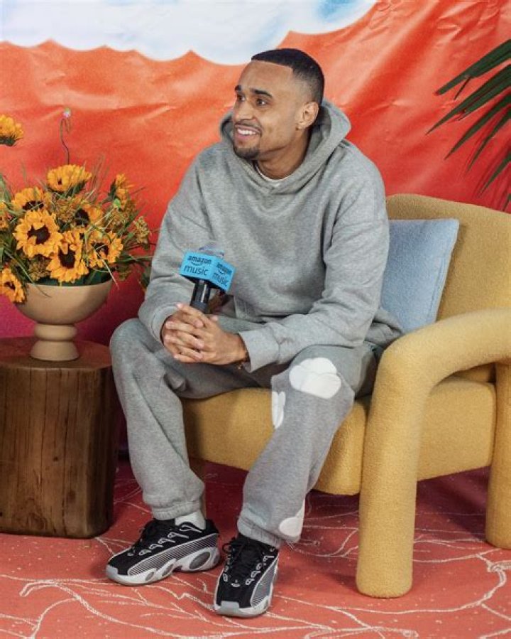 
Speedy Morman- Age, Net Worth, Height, Girlfriend, Career	