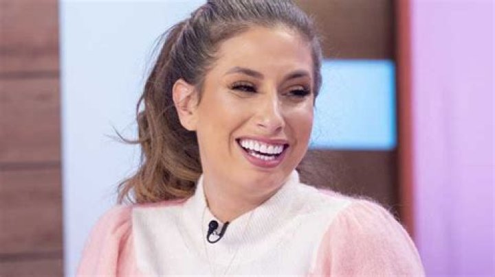 
Stacey Solomon- Wiki, Age, Height, Net Worth, Husband, Ethnicity	