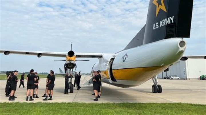 Stefan Holt- Bio, Age, Height, Net Worth, Wife, Marriage