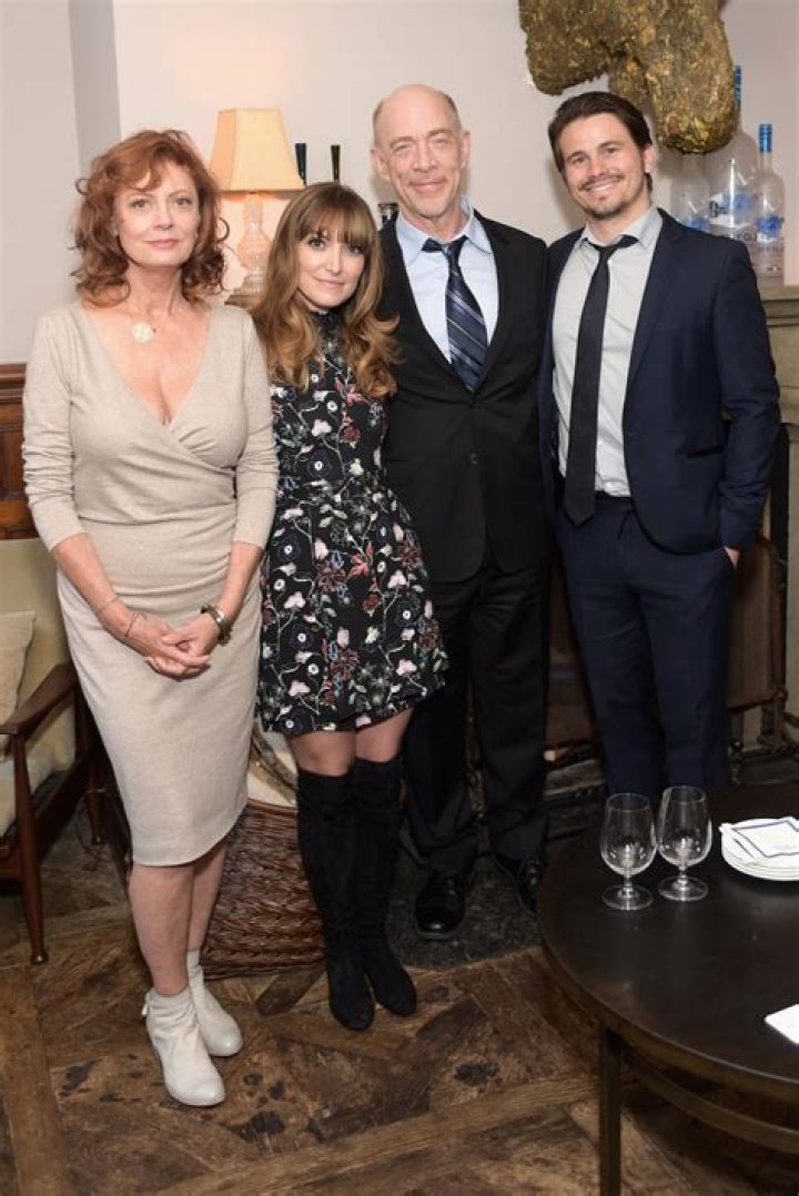 Stephanie Sarandon Father Is A Millionaire