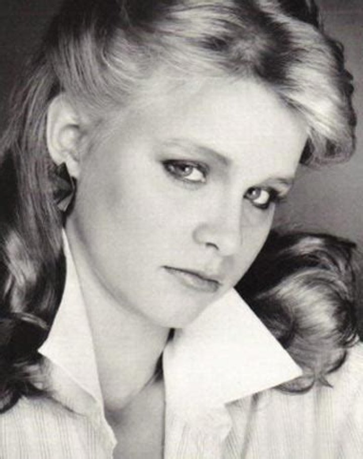 Suzanne Marie Sevakis- Wiki, Biography, Husband, Net Worth, Height, Death