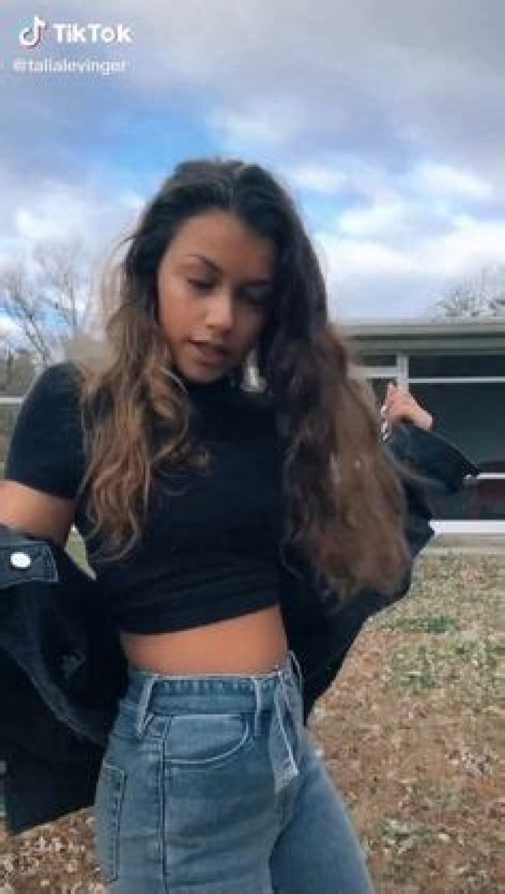 Talia Levinger- Net Worth, Bio, Age, Height, Instagram, Career