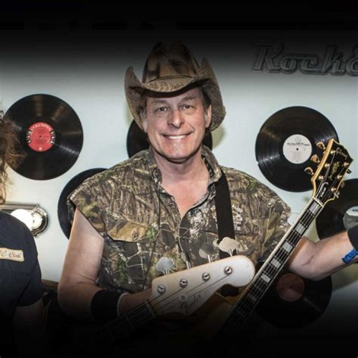 Ted Nugent- Wiki, Age, Ethnicity, Wife, Height, Net Worth, Career