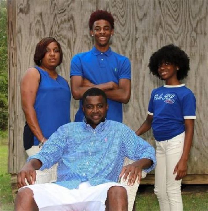 Tee Morant- Wiki, Age, Height, Net Worth, Wife, Ethnicity