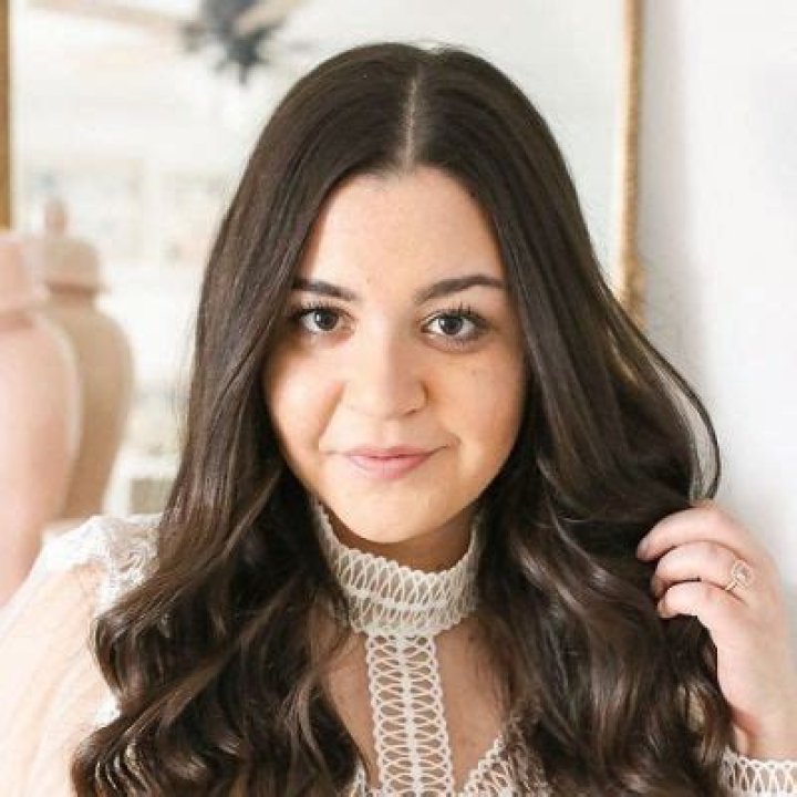 Teresa Caruso Net Worth: How Much does Teresa Caruso earn from her Career?