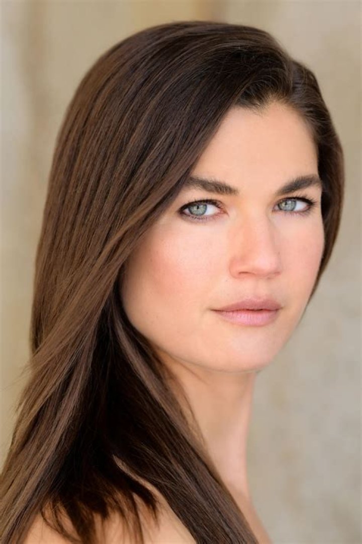 Teri Reeves- Wiki, Age, Height, Net Worth, Husband, Ethnicity