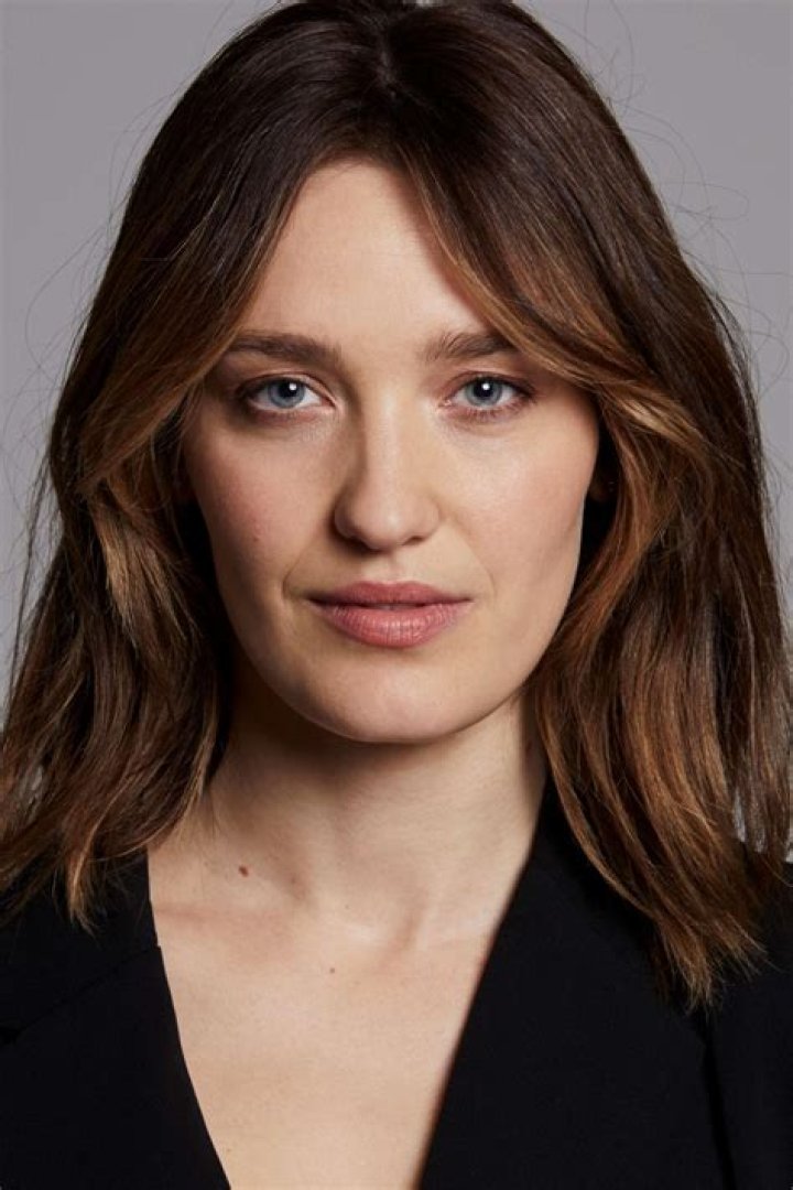 Tess Haubrich- Wiki, Age, Height, Boyfriend, Net Worth, Ethnicity, Career