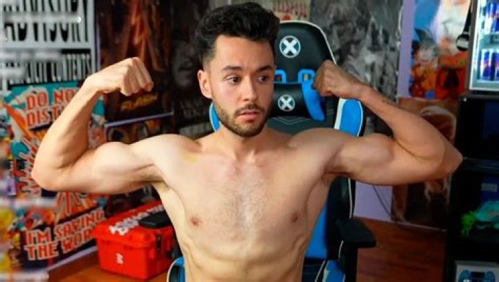 TheGrefg- Bio, Age, Height, Net Worth, Girlfriend, Dating