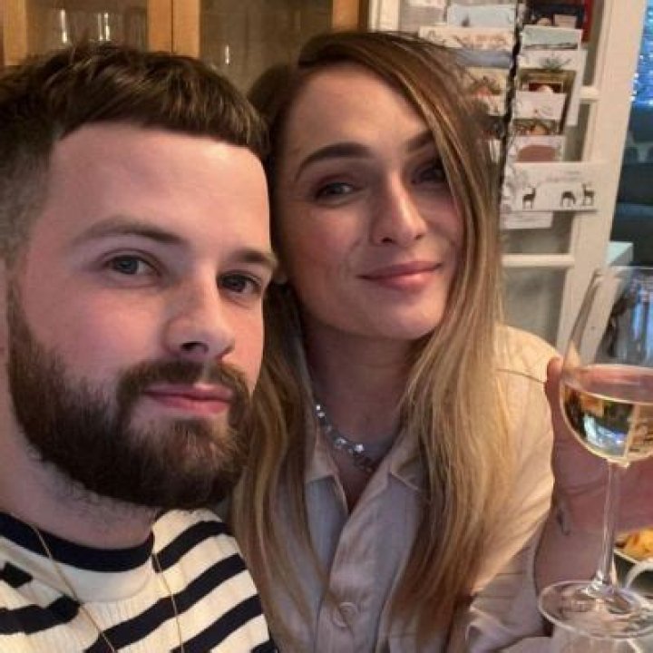 Tom Mann Fiancée Danielle Hampson Passed Away On The Day Of Her Wedding (Biographygist)