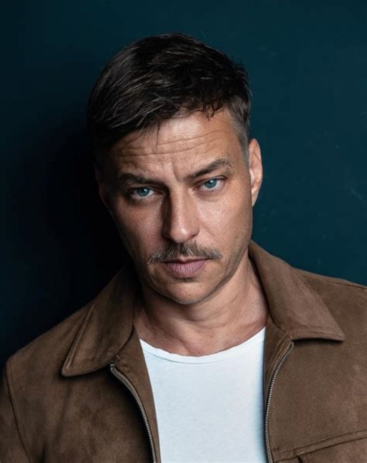 Tom Wlaschiha- Wiki, Bio, Age, Height, Net Worth, Girlfriend
