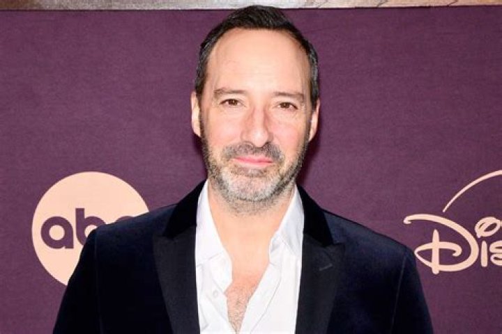 Tony Hale- Wiki, Age, Net Worth, Wife, Height, Ethnicity, Career