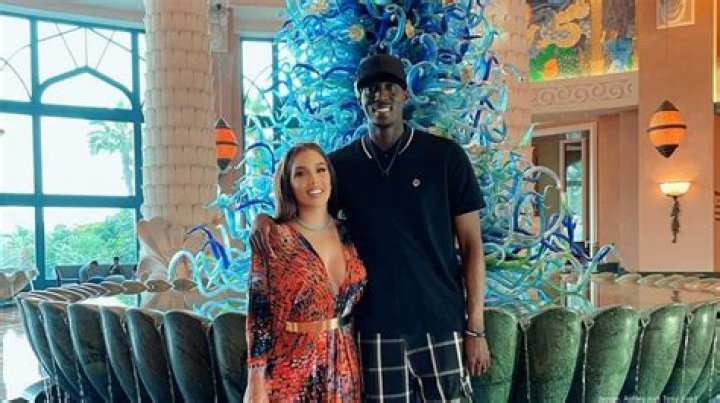 
Ashley Snell Net Worth: How Rich Is She? All About Tony Snell Wife	