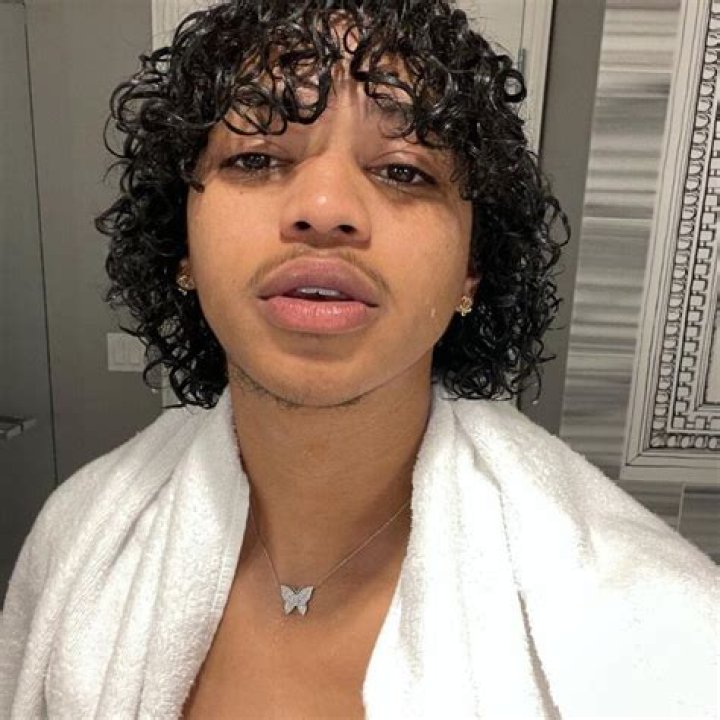 Trinidad Cardona- Net Worth, Bio, Age, Dating, Height, Career