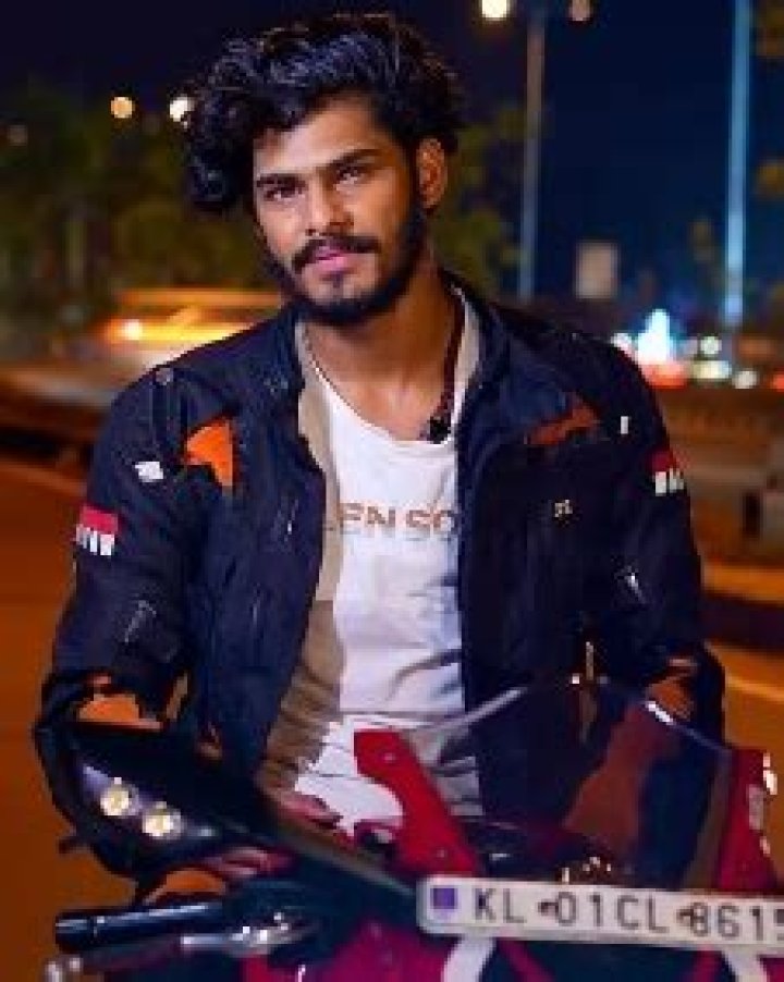 TTF Vasan- Wiki, Age, Height, Net Worth, Girlfriend, Ethnicity