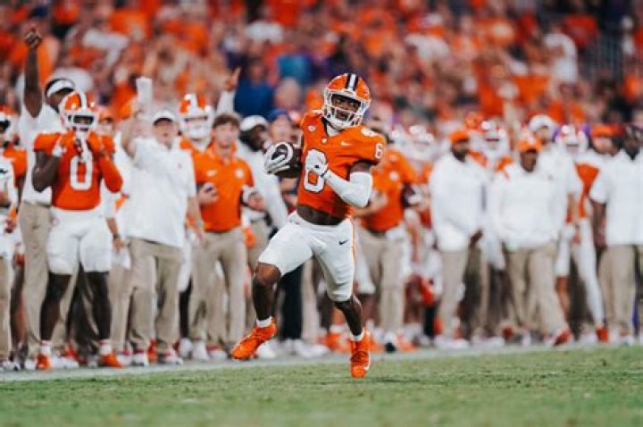 Tyler Brown- Wiki, Age, Height, Net Worth, Girlfriend, Ethnicity