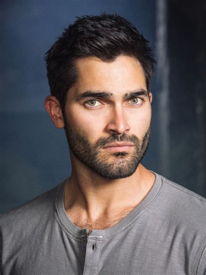 Tyler Hoechlin- Wiki, Age, Height, Net Worth, Girlfriend, Ethnicity