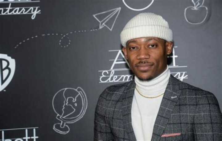 Who is Tyler James Williams? Wiki, Age, Height, Net Worth, Girlfriend (Biographygist)