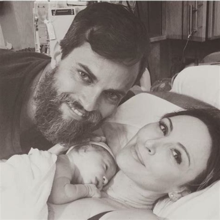 Vanessa Vazart- Wiki, Age, Ethnicity, Husband, Height, Net Worth, Career