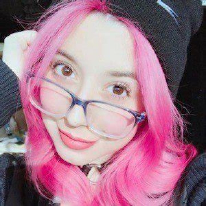 Verónica Caldeira- Age, Height, Net Worth, Boyfriend, Career, Nationality