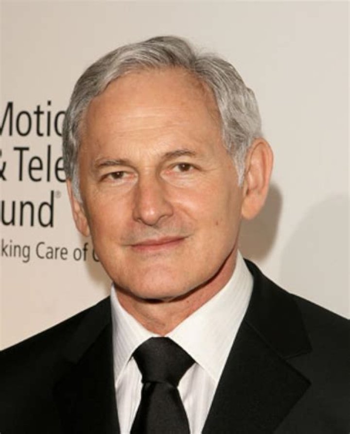 Victor Garber- Wiki, Age, Height, Net Worth, Wife, Ethnicity