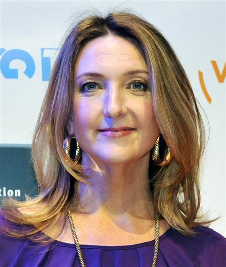 Victoria Derbyshire- Net Worth, Age, Ethnicity, Husband, Height, Career