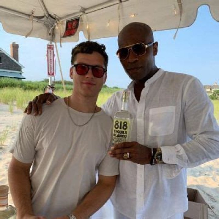 Victoria Hilton Referred Himself As The Nightlife Princess Of The Hamptons