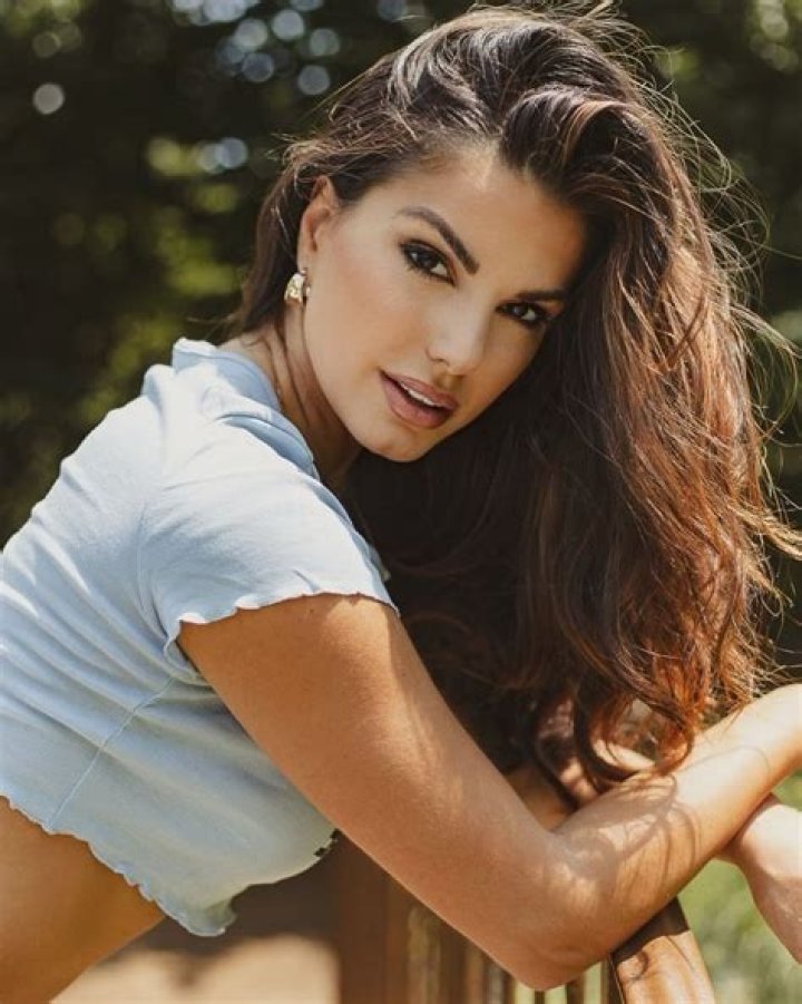 Victoria Vesce- Wiki, Age, Boyfriend, Net Worth, Ethnicity, Height