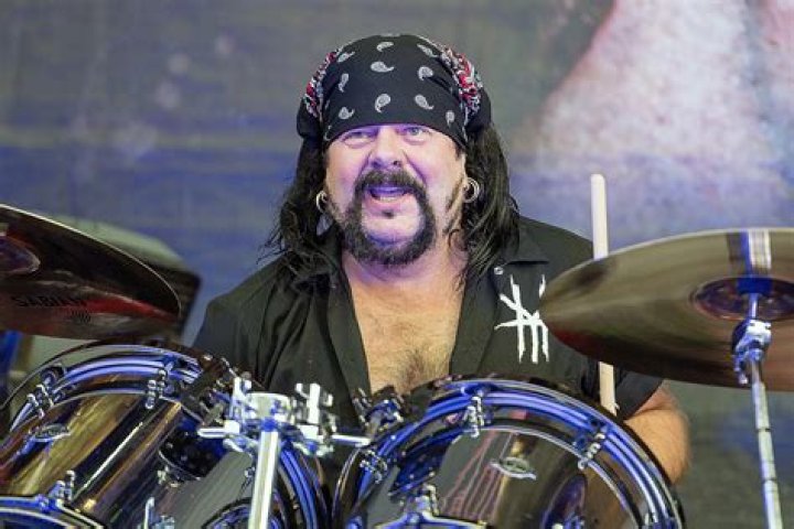 Vinnie Paul- Bio, Age, Height, Net Worth, Wife, Marriage, Career