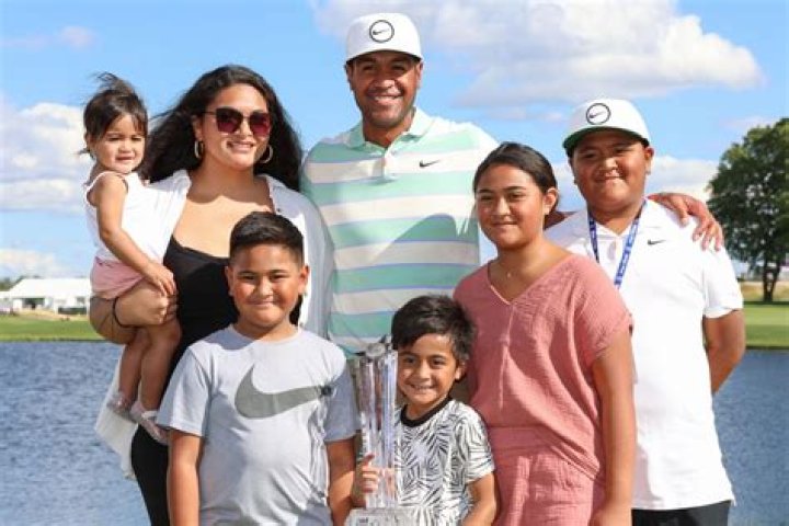 Who Are Kelepi Finau and Ravena Finau? Meet Tony Finau Parents: Family And Age
